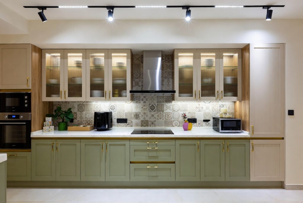 15 Stunning Kitchen Cupboard Designs for Small and Luxury Kitchens 14 262f4e1f bdfd 4bed 9bc5 c60f28a40b61