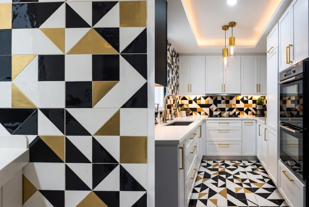 20 Creative U Shaped Kitchen Ideas 5 84e30535 0aaa 4d4b a2e1 c512a093d581