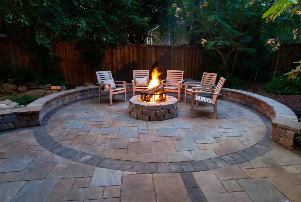 15 Paver Patio Ideas to Try 6 78a30525 aa3b 4385 971b 73e110eb63f5